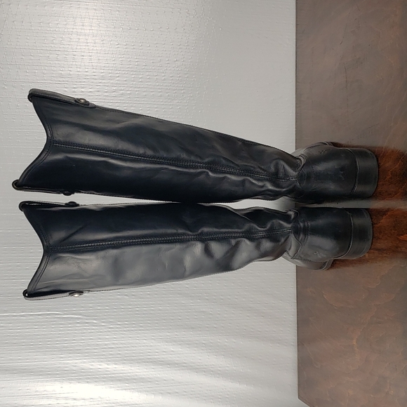 Frye Size 9 Pull On Black Boots - Picture 4 of 5